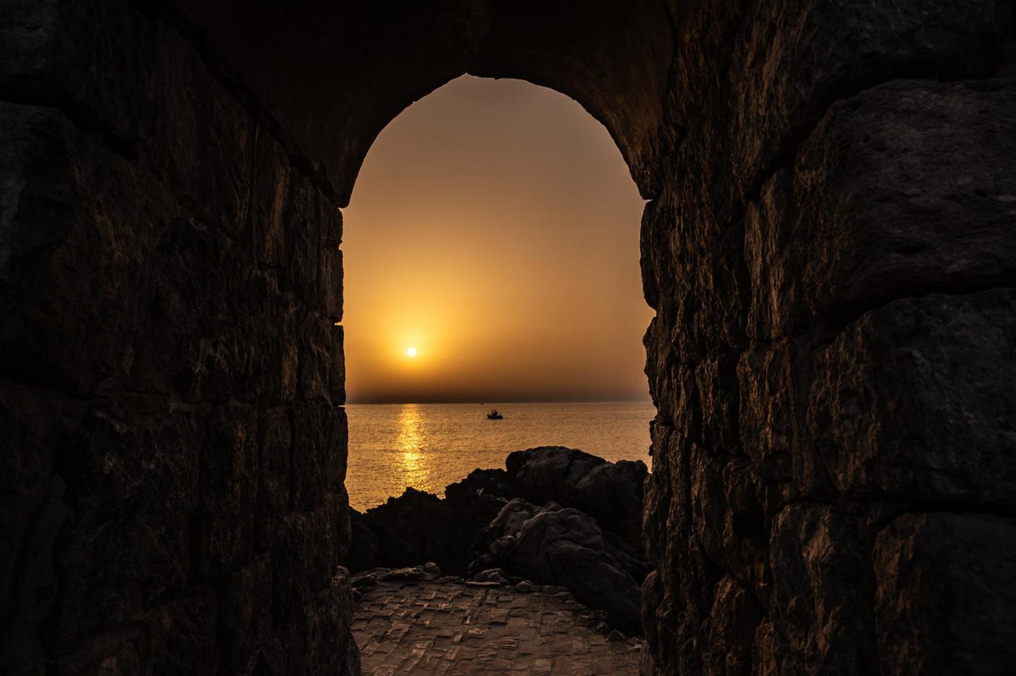 Casa Vacanze Tramonto Alla Marina Cefalu Bagian luar foto