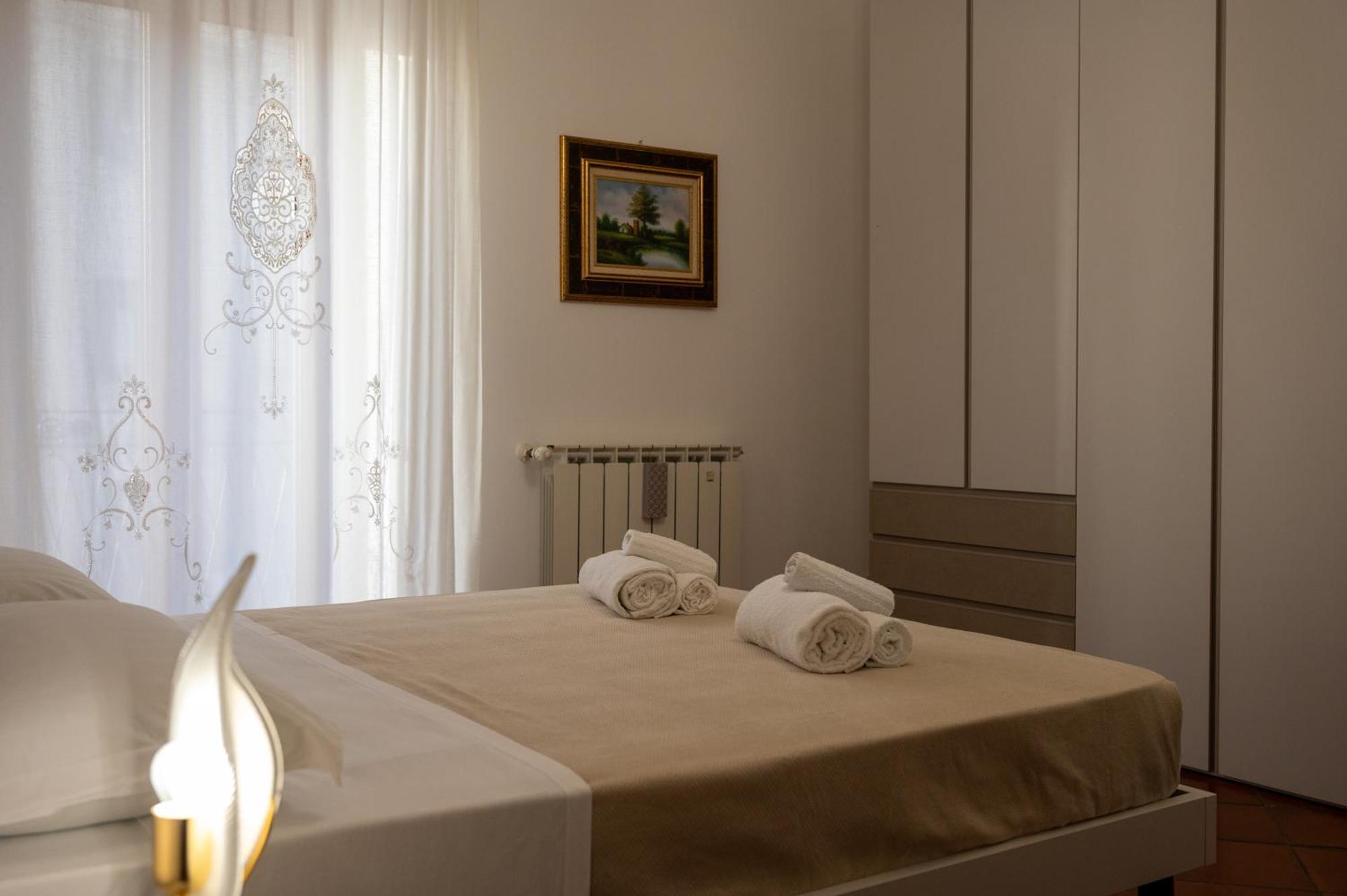 Casa Vacanze Tramonto Alla Marina Cefalu Bagian luar foto