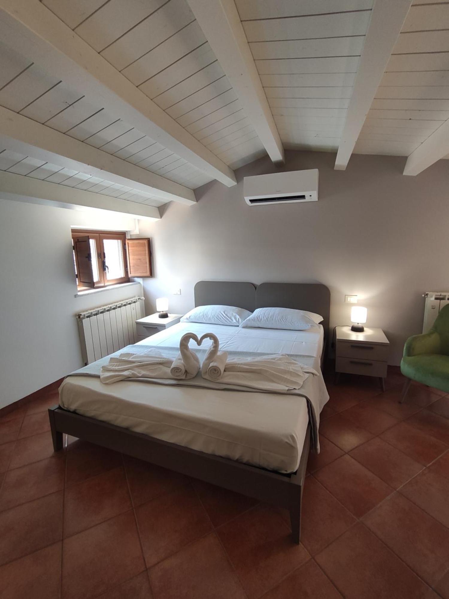 Casa Vacanze Tramonto Alla Marina Cefalu Bagian luar foto