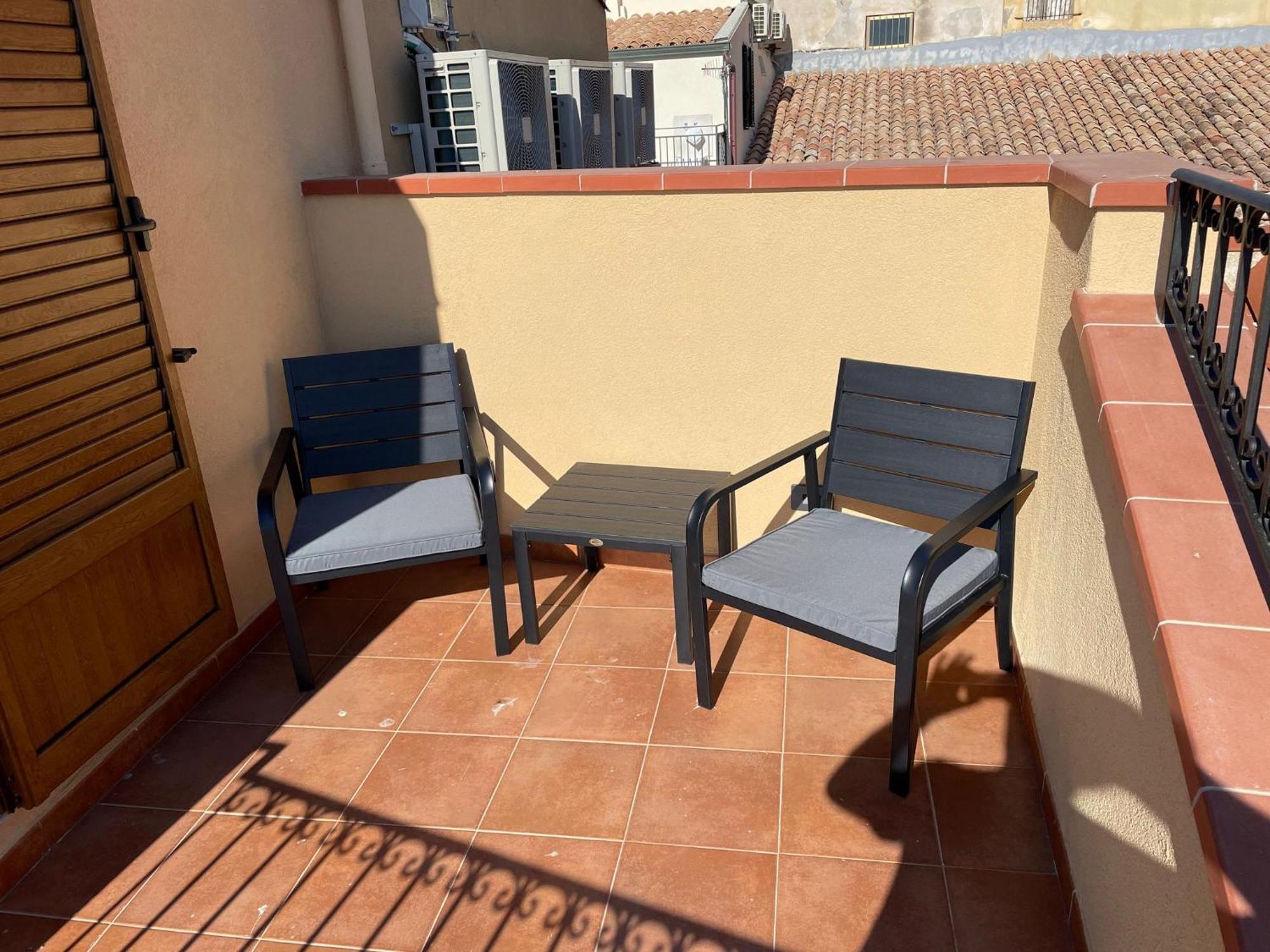 Casa Vacanze Tramonto Alla Marina Cefalu Bagian luar foto